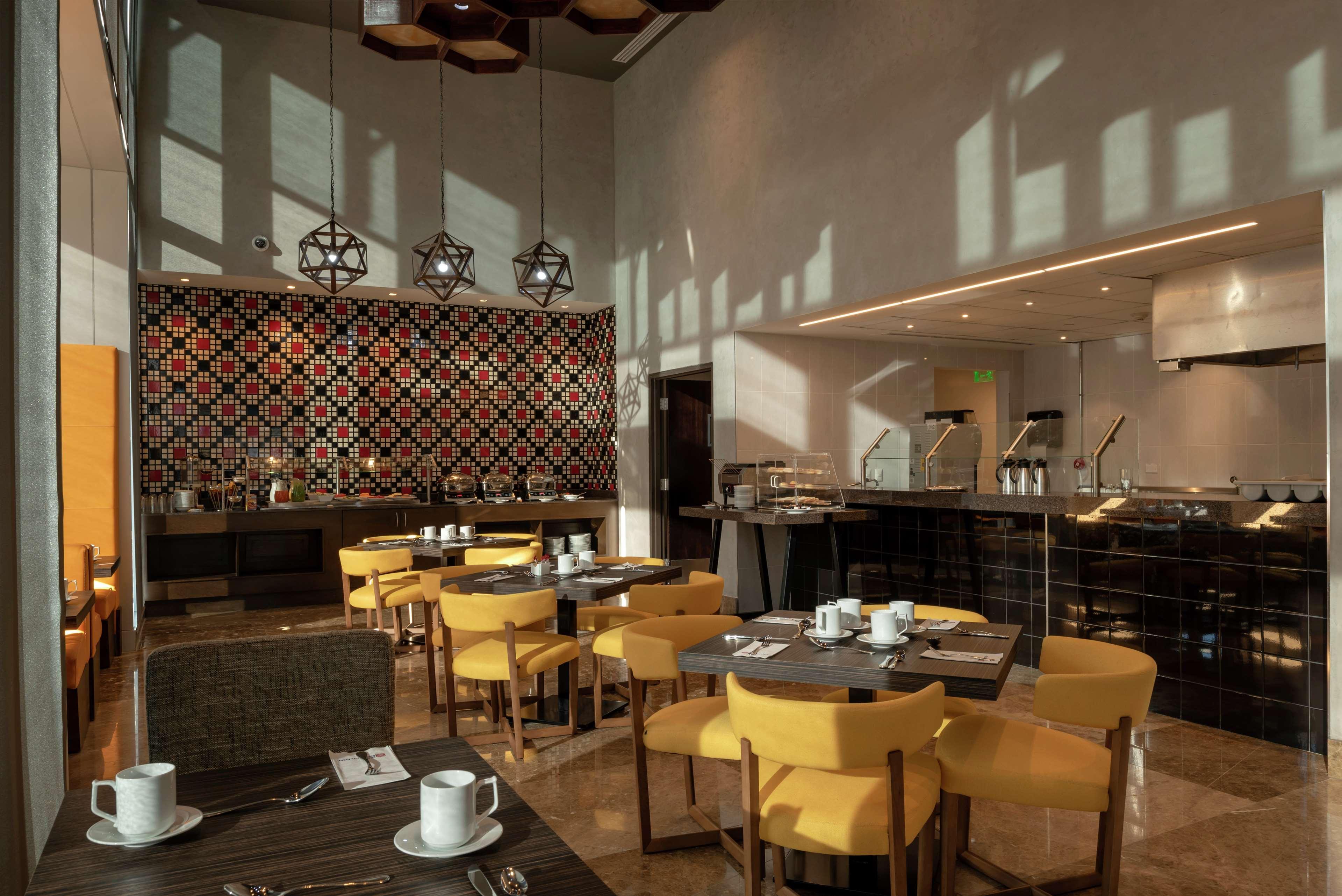 Hilton Garden Inn Chihuahua Kültér fotó
