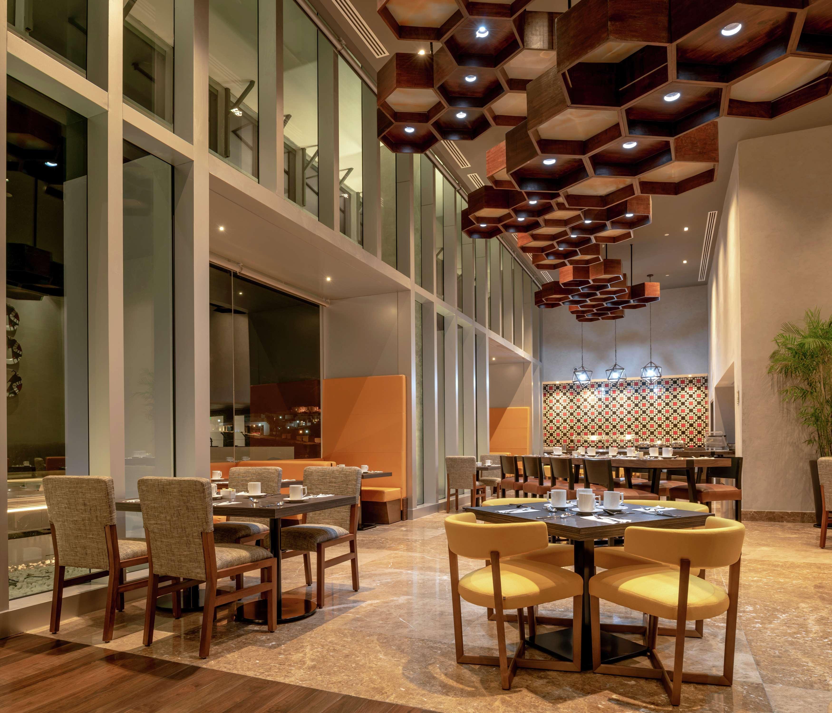 Hilton Garden Inn Chihuahua Kültér fotó